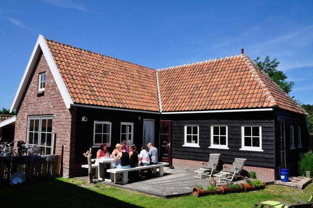 B&B De Postoari Terschelling Hoorn  Exterior photo